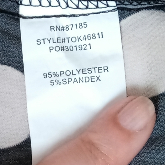 Ruby Wrap Dots🖤 - Picture 7 of 7